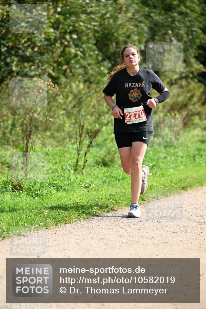 27.09.2026 - 35. Volkslauf durch das schöne Alstertal Dr. Thomas Lammeyer http://msf.ph/oto/10582019 27.09.2026 12:30:41 Laufen 2270 meine-sportfotos.de