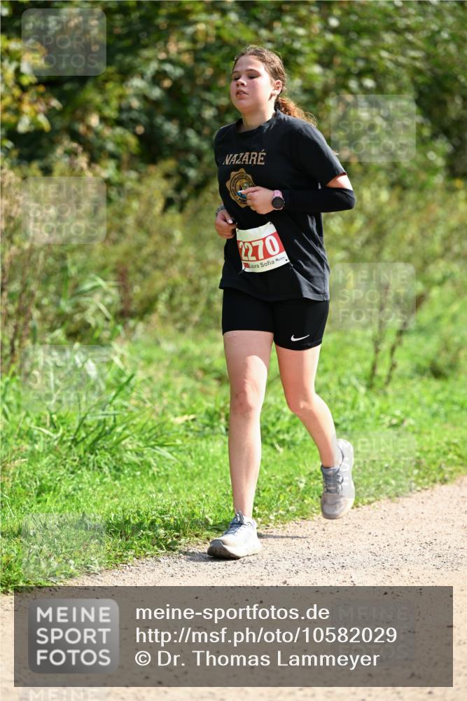 27.09.2026 - 35. Volkslauf durch das schöne Alstertal Dr. Thomas Lammeyer http://msf.ph/oto/10582029 27.09.2026 12:30:42 Laufen 2270 meine-sportfotos.de