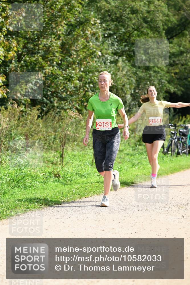 27.09.2026 - 35. Volkslauf durch das schöne Alstertal Dr. Thomas Lammeyer http://msf.ph/oto/10582033 27.09.2026 12:31:30 Laufen 2968, 2155 meine-sportfotos.de