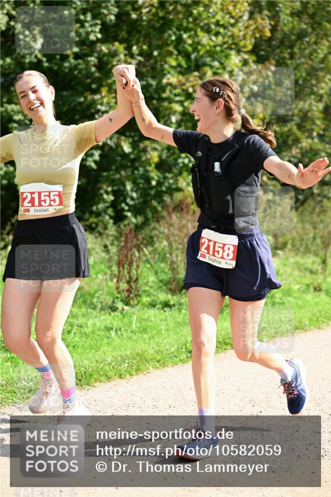 27.09.2026 - 35. Volkslauf durch das schöne Alstertal Dr. Thomas Lammeyer http://msf.ph/oto/10582059 27.09.2026 12:31:33 Laufen 2155, 2158 meine-sportfotos.de