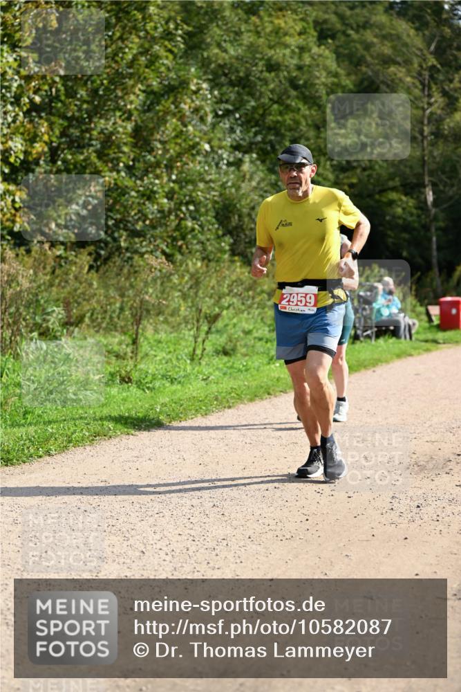 27.09.2026 - 35. Volkslauf durch das schöne Alstertal Dr. Thomas Lammeyer http://msf.ph/oto/10582087 27.09.2026 12:31:45 Laufen 2959 meine-sportfotos.de