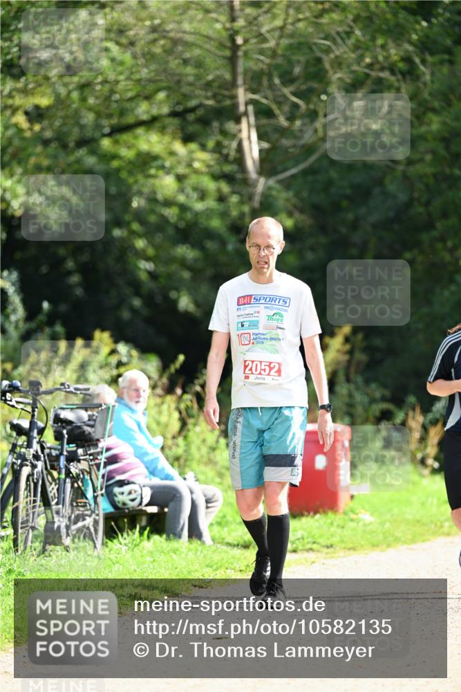 27.09.2026 - 35. Volkslauf durch das schöne Alstertal Dr. Thomas Lammeyer http://msf.ph/oto/10582135 27.09.2026 12:32:56 Laufen 1009, 2052 meine-sportfotos.de