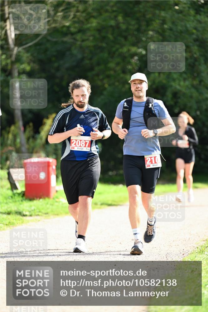 27.09.2026 - 35. Volkslauf durch das schöne Alstertal Dr. Thomas Lammeyer http://msf.ph/oto/10582138 27.09.2026 12:32:57 Laufen 2087, 210 meine-sportfotos.de