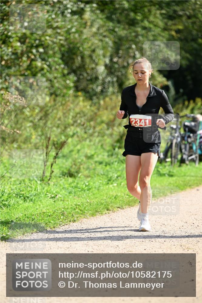 27.09.2026 - 35. Volkslauf durch das schöne Alstertal Dr. Thomas Lammeyer http://msf.ph/oto/10582175 27.09.2026 12:33:05 Laufen 2341 meine-sportfotos.de