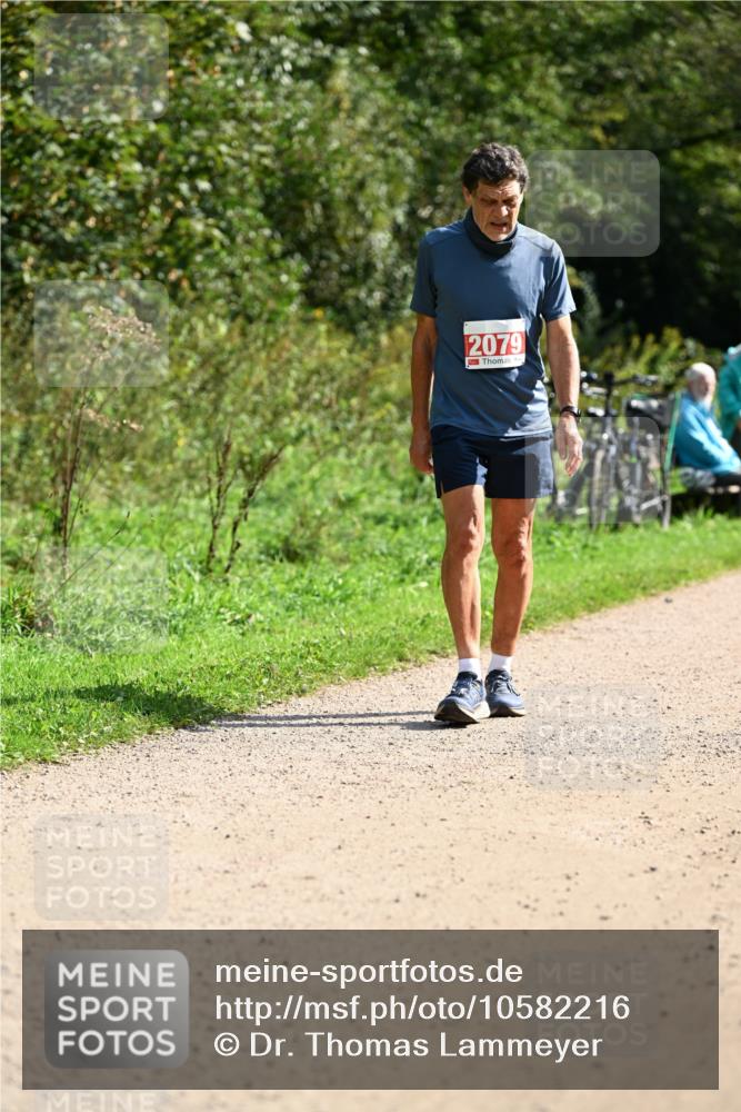 27.09.2026 - 35. Volkslauf durch das schöne Alstertal Dr. Thomas Lammeyer http://msf.ph/oto/10582216 27.09.2026 12:33:26 Laufen 2079 meine-sportfotos.de