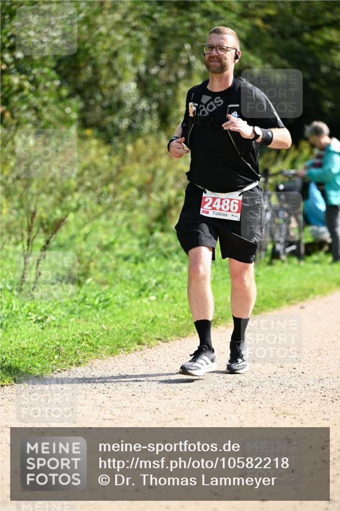 27.09.2026 - 35. Volkslauf durch das schöne Alstertal Dr. Thomas Lammeyer http://msf.ph/oto/10582218 27.09.2026 12:33:45 Laufen 2486 meine-sportfotos.de