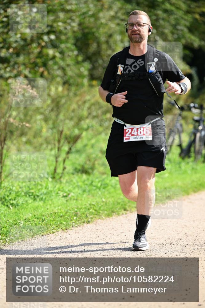 27.09.2026 - 35. Volkslauf durch das schöne Alstertal Dr. Thomas Lammeyer http://msf.ph/oto/10582224 27.09.2026 12:33:46 Laufen 2486 meine-sportfotos.de