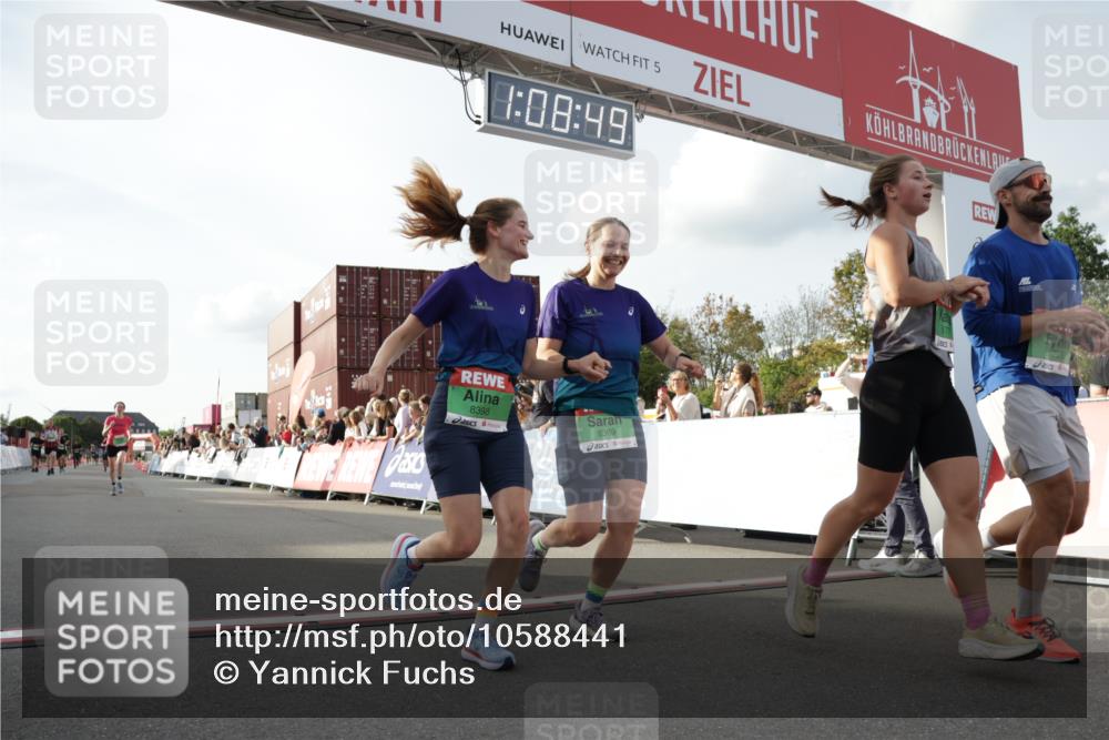 03.10.2026 - Köhlbrandbrückenlauf Yannick Fuchs http://msf.ph/oto/10588441 03.10.2026 16:08:50 Ziel 7766, 8066, 8353, 8369, 8398, 8516, 8624, 8771, 8795, 8832, 9796 meine-sportfotos.de