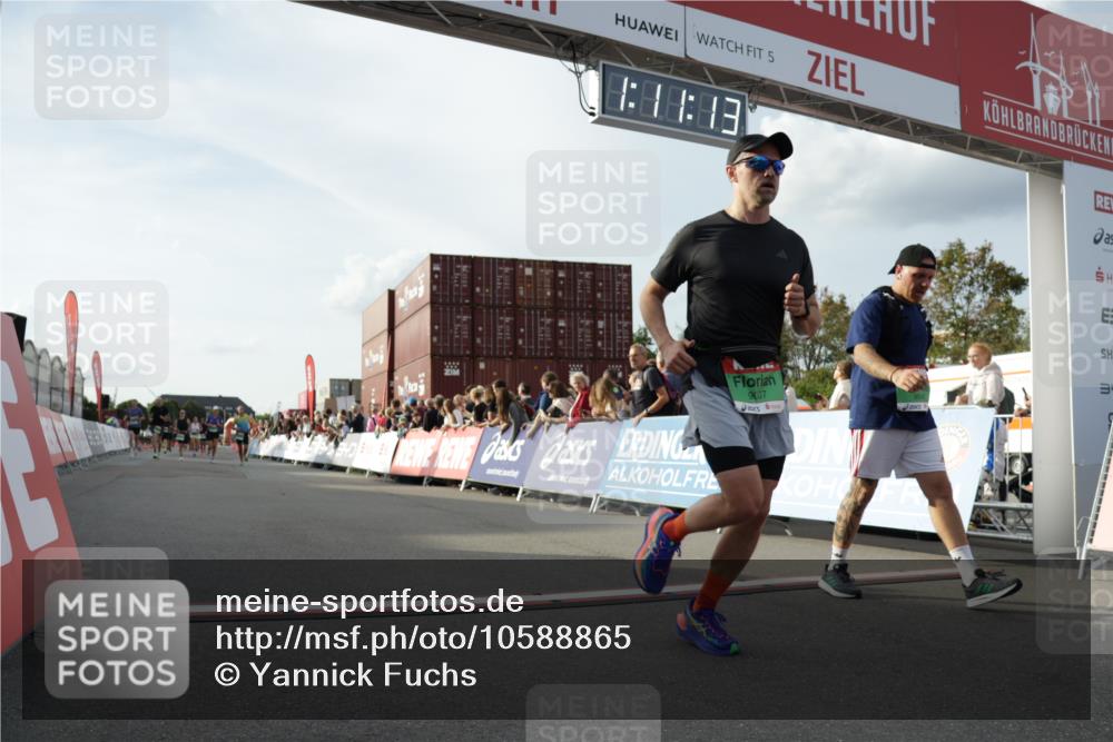 03.10.2026 - Köhlbrandbrückenlauf Yannick Fuchs http://msf.ph/oto/10588865 03.10.2026 16:11:14 Ziel 7281, 7732, 7733, 8060, 8113, 8298, 9007, 9047, 9775 meine-sportfotos.de