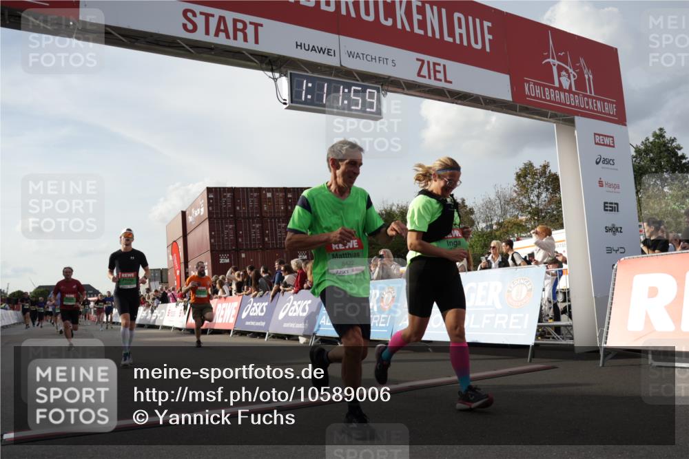 03.10.2026 - Köhlbrandbrückenlauf Yannick Fuchs http://msf.ph/oto/10589006 03.10.2026 16:12:00 Ziel 7176, 7267, 7268, 7975, 8421, 8422, 8538, 8601, 8631, 8652, 8653, 8773, 8777, 8859, 8864, 9013 meine-sportfotos.de