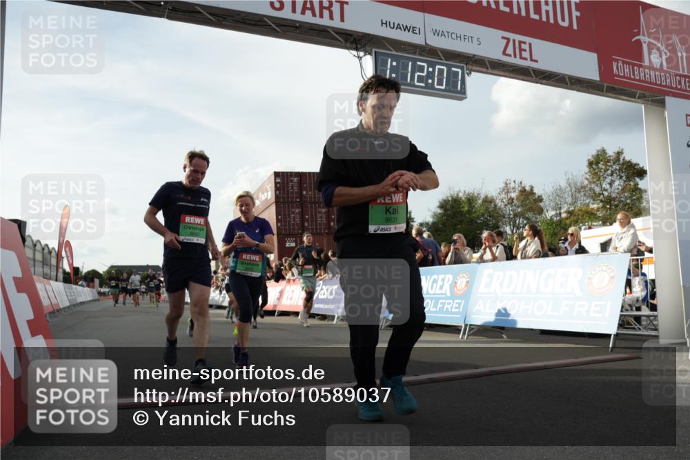 03.10.2026 - Köhlbrandbrückenlauf Yannick Fuchs http://msf.ph/oto/10589037 03.10.2026 16:12:08 Ziel 7267, 7268, 7604, 7605, 7876, 8296, 8445, 8576, 8601, 8631, 8652, 8653, 8662, 8773, 8859, 8864, 9013, 9120, 9136, 9281, 9799, 9820 meine-sportfotos.de