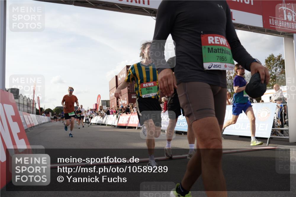 03.10.2026 - Köhlbrandbrückenlauf Yannick Fuchs http://msf.ph/oto/10589289 03.10.2026 16:12:54 Ziel 7666, 7751, 7752, 7855, 8036, 8287, 8315, 8514, 8532, 8963, 8969, 9036, 9692, 9715, 9744, 9767 meine-sportfotos.de