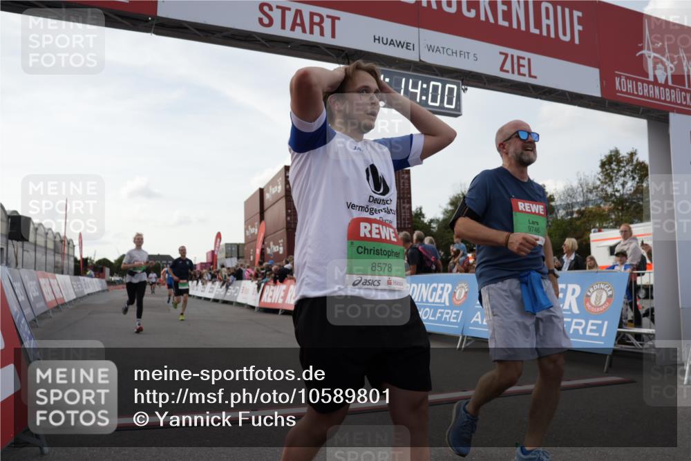 03.10.2026 - Köhlbrandbrückenlauf Yannick Fuchs http://msf.ph/oto/10589801 03.10.2026 16:14:00 Ziel 7351, 7709, 7913, 8279, 8431, 8578, 8933, 9746 meine-sportfotos.de