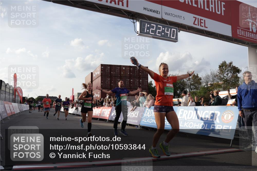 03.10.2026 - Köhlbrandbrückenlauf Yannick Fuchs http://msf.ph/oto/10593844 03.10.2026 16:22:41 Ziel 7163, 7530, 7793, 7945, 8414, 8991, 9386, 9487, 9832, 9834 meine-sportfotos.de