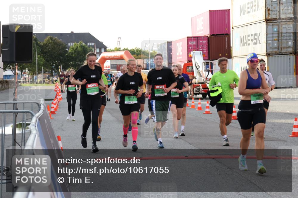 03.10.2026 - Köhlbrandbrückenlauf Tim E. http://msf.ph/oto/10617055 03.10.2026 16:21:26 Ziel 4108, 7079, 7097, 7439, 7734, 7735, 7738, 8110, 8399, 8490, 8708, 8728, 8842, 8845, 8860, 9000, 9201, 9203, 9233, 9689, 9739, 9740 meine-sportfotos.de