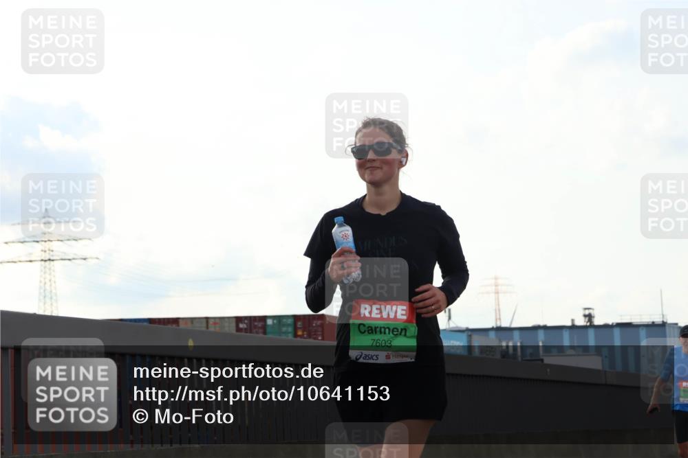 03.10.2026 - Köhlbrandbrückenlauf Mo-Foto http://msf.ph/oto/10641153 03.10.2026 16:20:26 Position 3 7603 meine-sportfotos.de
