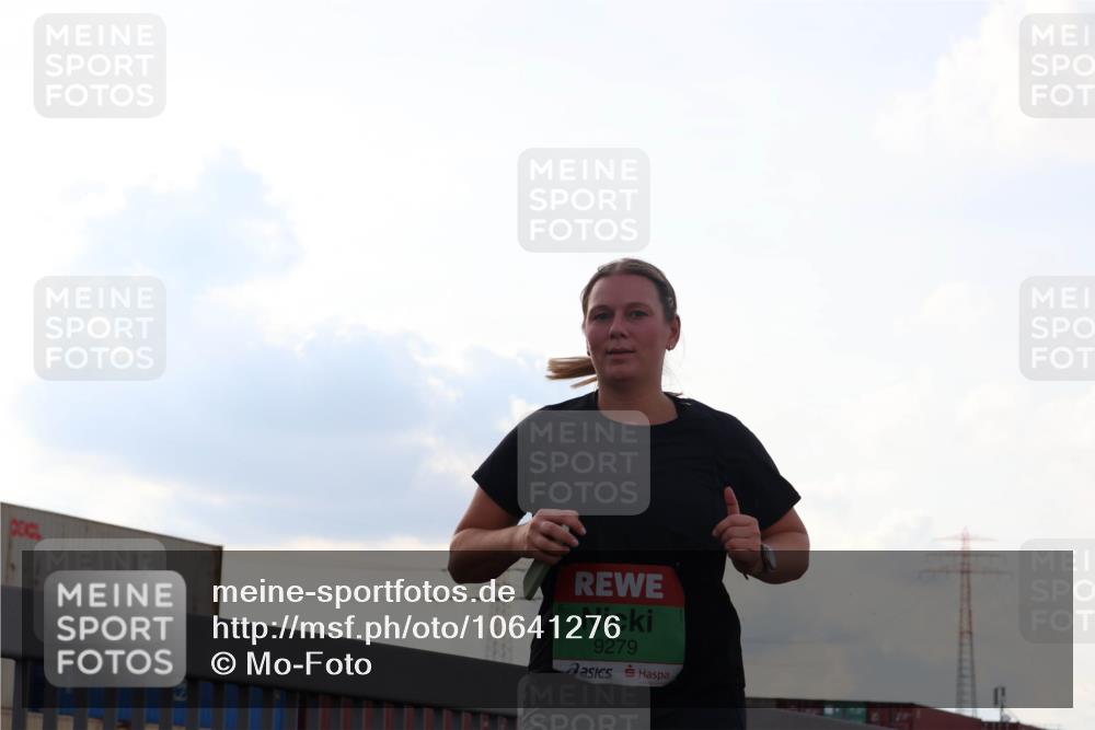 03.10.2026 - Köhlbrandbrückenlauf Mo-Foto http://msf.ph/oto/10641276 03.10.2026 16:20:46 Position 3 9279 meine-sportfotos.de