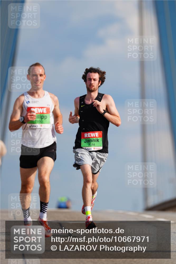 03.10.2026 - Köhlbrandbrückenlauf LAZAROV Photography http://msf.ph/oto/10667971 03.10.2026 15:16:28 Position 1 7850, 7084 meine-sportfotos.de