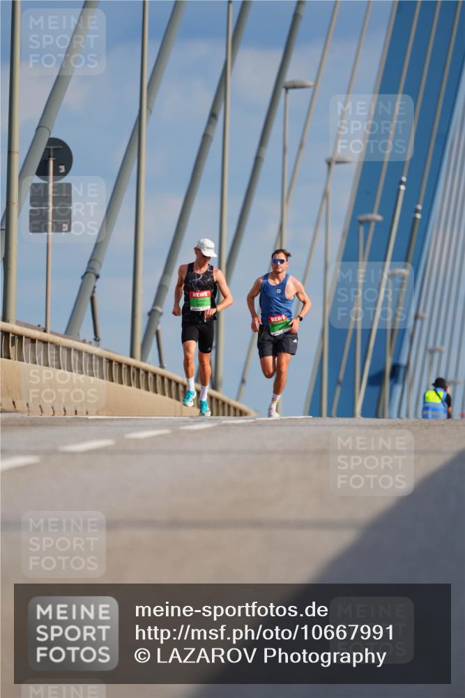 03.10.2026 - Köhlbrandbrückenlauf LAZAROV Photography http://msf.ph/oto/10667991 03.10.2026 15:16:59 Position 1  meine-sportfotos.de