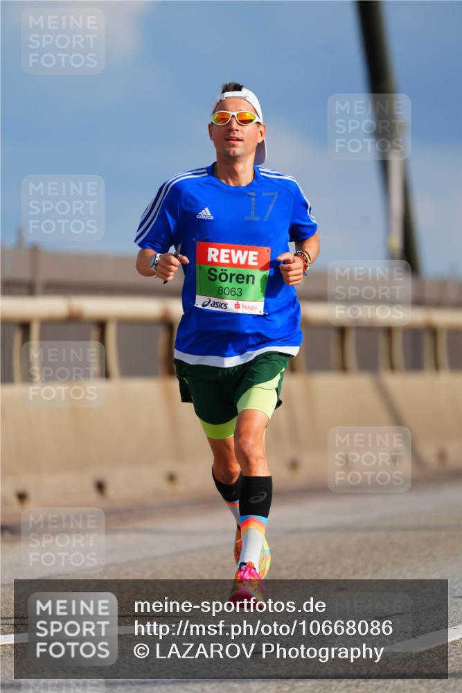 03.10.2026 - Köhlbrandbrückenlauf LAZAROV Photography http://msf.ph/oto/10668086 03.10.2026 15:17:52 Position 1 17, 8063 meine-sportfotos.de