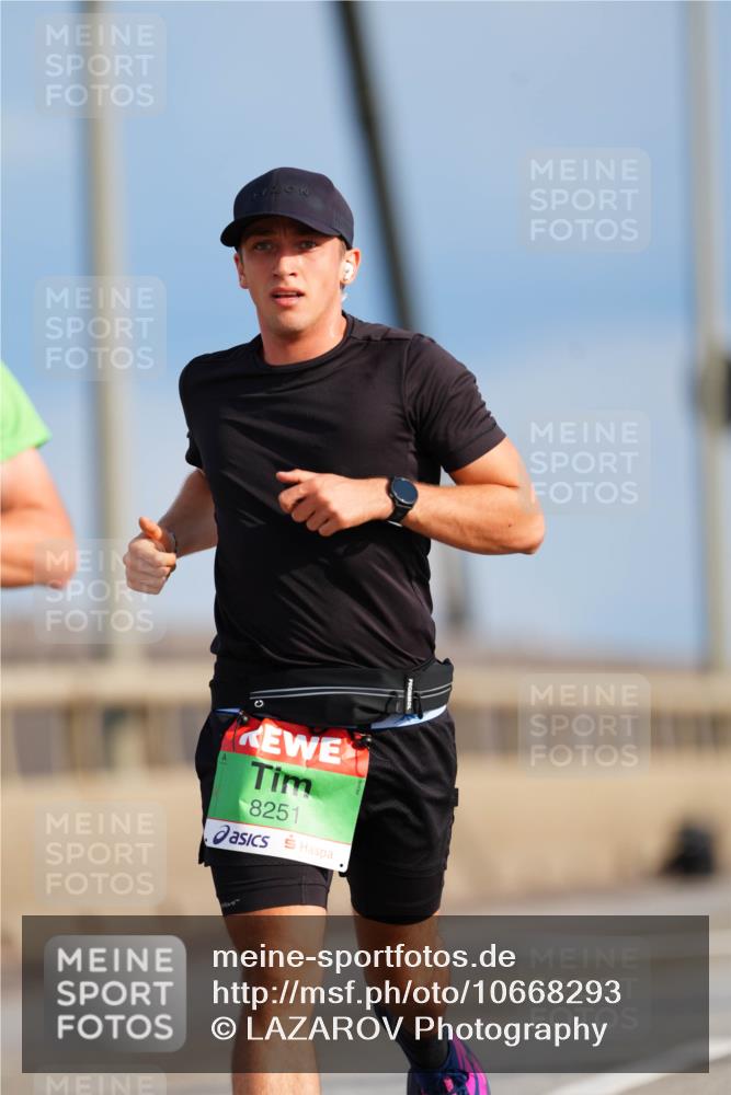 03.10.2026 - Köhlbrandbrückenlauf LAZAROV Photography http://msf.ph/oto/10668293 03.10.2026 15:18:59 Position 1 8251 meine-sportfotos.de