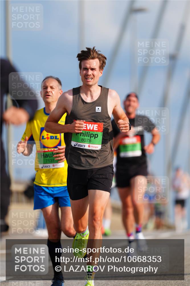 03.10.2026 - Köhlbrandbrückenlauf LAZAROV Photography http://msf.ph/oto/10668353 03.10.2026 15:19:13 Position 1 7131, 8078 meine-sportfotos.de