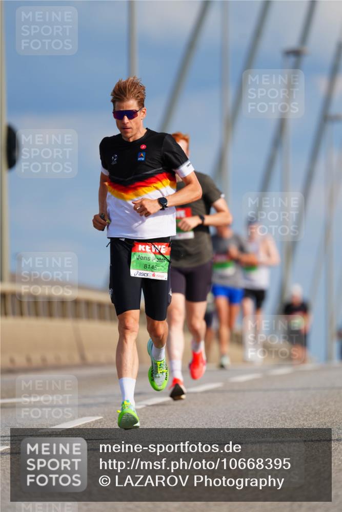 03.10.2026 - Köhlbrandbrückenlauf LAZAROV Photography http://msf.ph/oto/10668395 03.10.2026 15:19:19 Position 1 8145 meine-sportfotos.de