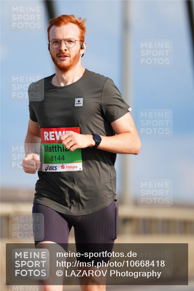 03.10.2026 - Köhlbrandbrückenlauf LAZAROV Photography http://msf.ph/oto/10668418 03.10.2026 15:19:25 Position 1 8144 meine-sportfotos.de