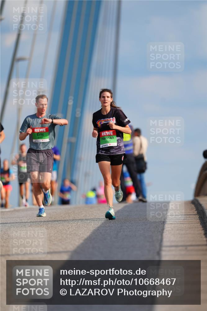 03.10.2026 - Köhlbrandbrückenlauf LAZAROV Photography http://msf.ph/oto/10668467 03.10.2026 15:19:42 Position 1 8107, 7727 meine-sportfotos.de