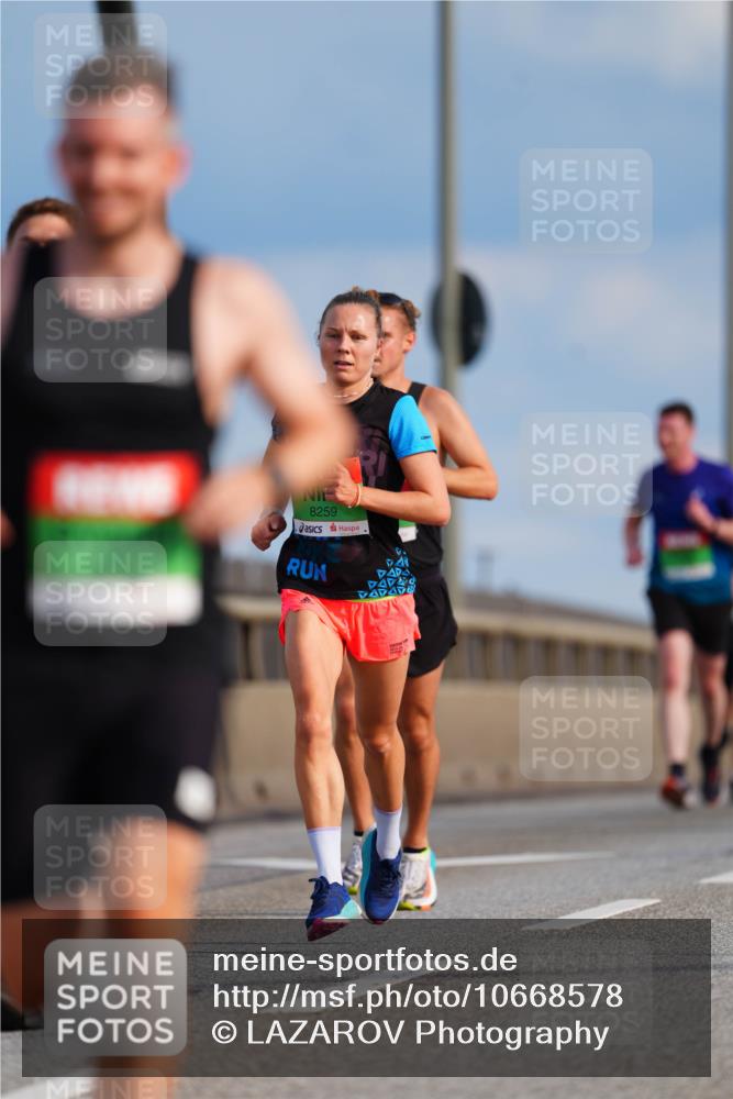03.10.2026 - Köhlbrandbrückenlauf LAZAROV Photography http://msf.ph/oto/10668578 03.10.2026 15:20:02 Position 1 8259 meine-sportfotos.de