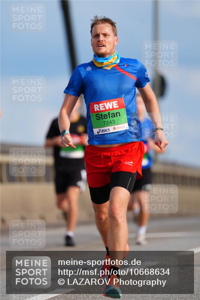 03.10.2026 - Köhlbrandbrückenlauf LAZAROV Photography http://msf.ph/oto/10668634 03.10.2026 15:20:10 Position 1 7243 meine-sportfotos.de