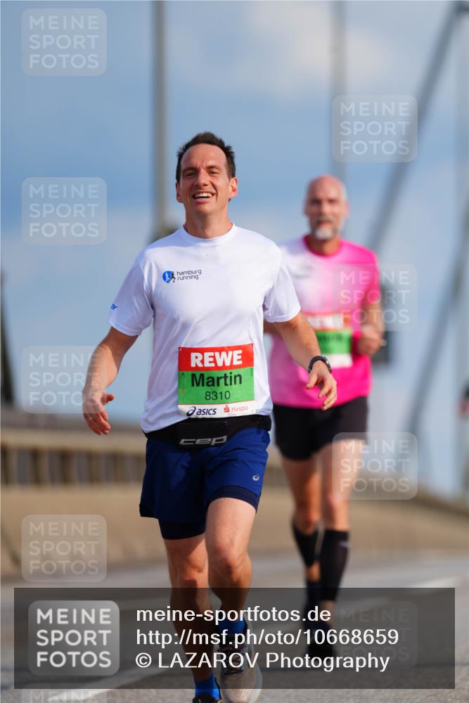 03.10.2026 - Köhlbrandbrückenlauf LAZAROV Photography http://msf.ph/oto/10668659 03.10.2026 15:20:15 Position 1 8310 meine-sportfotos.de