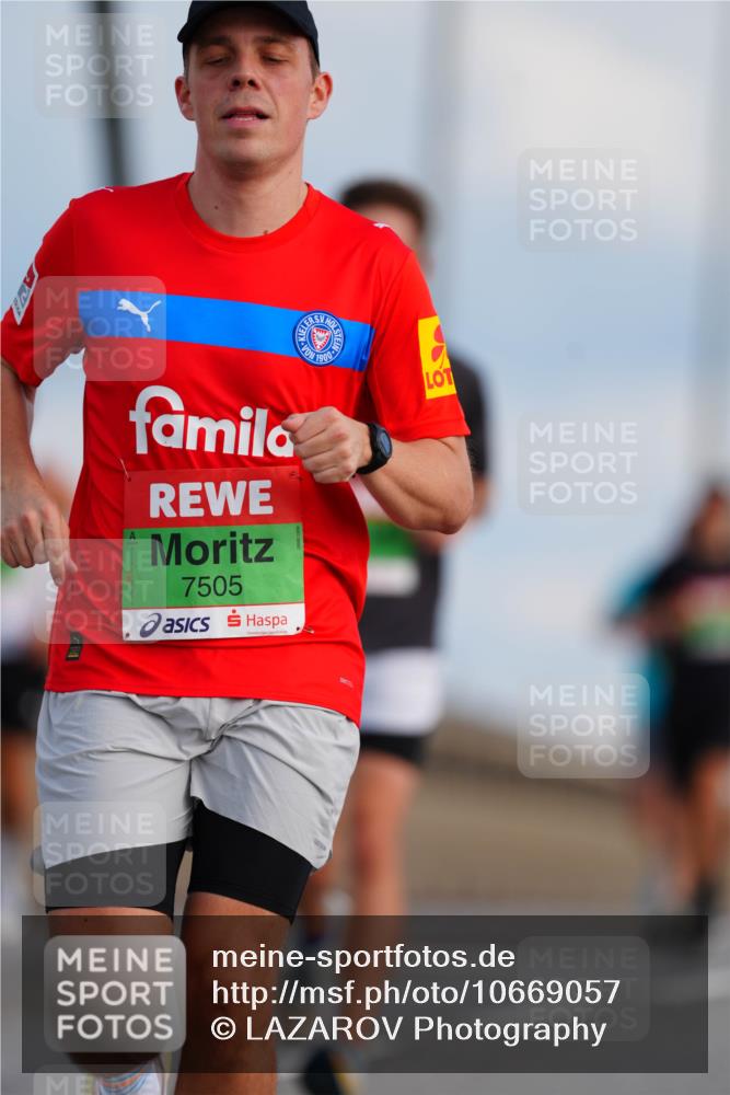 03.10.2026 - Köhlbrandbrückenlauf LAZAROV Photography http://msf.ph/oto/10669057 03.10.2026 15:21:31 Position 1 7505, 1900 meine-sportfotos.de
