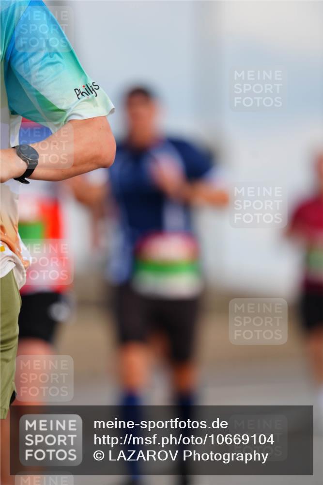 03.10.2026 - Köhlbrandbrückenlauf LAZAROV Photography http://msf.ph/oto/10669104 03.10.2026 15:21:41 Position 1  meine-sportfotos.de