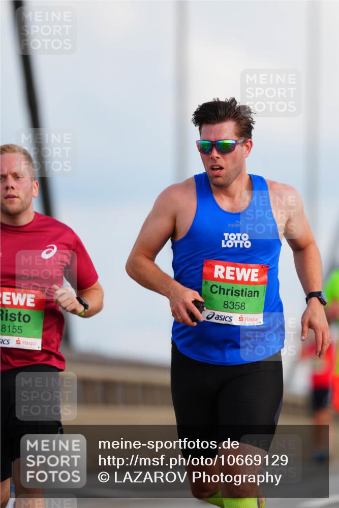 03.10.2026 - Köhlbrandbrückenlauf LAZAROV Photography http://msf.ph/oto/10669129 03.10.2026 15:21:44 Position 1 8155, 8358 meine-sportfotos.de