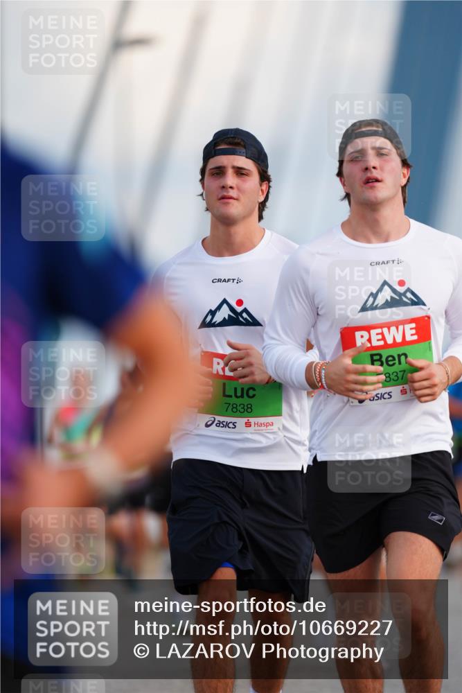 03.10.2026 - Köhlbrandbrückenlauf LAZAROV Photography http://msf.ph/oto/10669227 03.10.2026 15:22:01 Position 1 7838, 837 meine-sportfotos.de