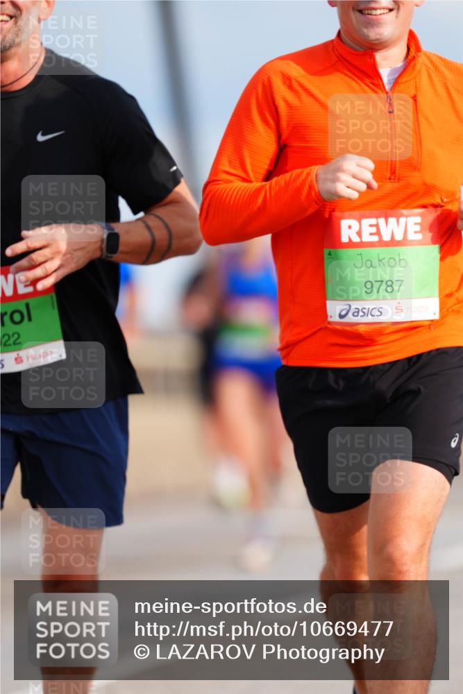03.10.2026 - Köhlbrandbrückenlauf LAZAROV Photography http://msf.ph/oto/10669477 03.10.2026 15:22:43 Position 1 22, 9787 meine-sportfotos.de