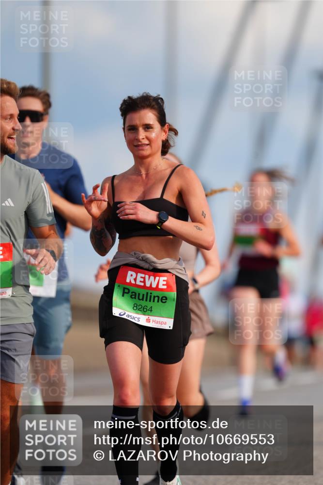 03.10.2026 - Köhlbrandbrückenlauf LAZAROV Photography http://msf.ph/oto/10669553 03.10.2026 15:23:01 Position 1 8264 meine-sportfotos.de