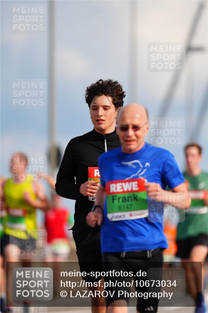 03.10.2026 - Köhlbrandbrückenlauf LAZAROV Photography http://msf.ph/oto/10673034 03.10.2026 15:23:20 Position 1 8147 meine-sportfotos.de