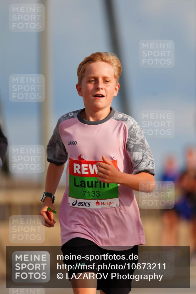 03.10.2026 - Köhlbrandbrückenlauf LAZAROV Photography http://msf.ph/oto/10673211 03.10.2026 15:23:42 Position 1 7133 meine-sportfotos.de