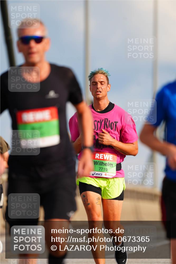 03.10.2026 - Köhlbrandbrückenlauf LAZAROV Photography http://msf.ph/oto/10673365 03.10.2026 15:24:10 Position 1 7719 meine-sportfotos.de