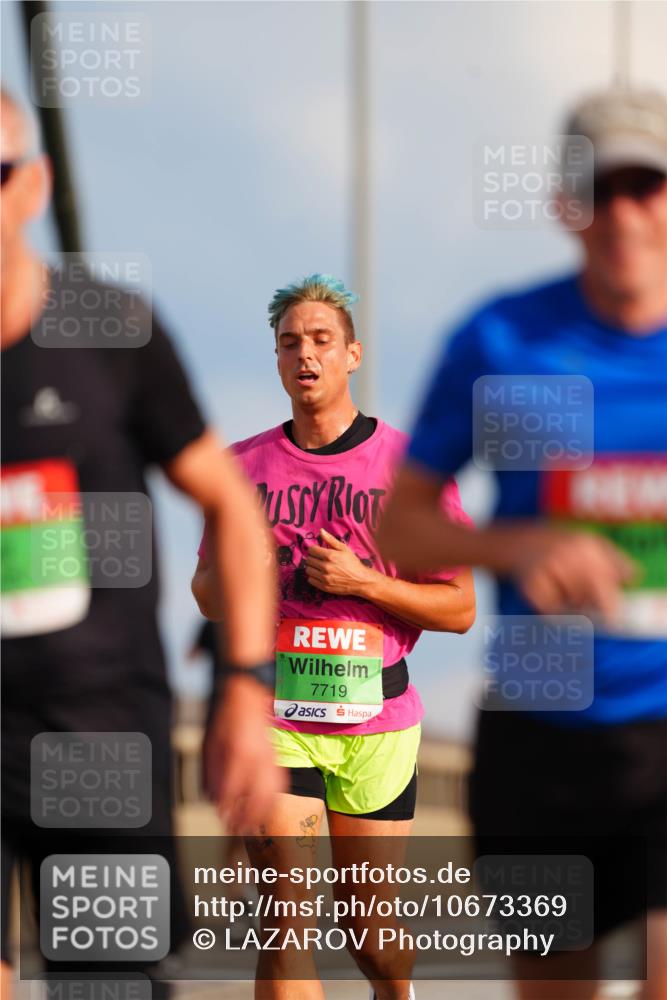 03.10.2026 - Köhlbrandbrückenlauf LAZAROV Photography http://msf.ph/oto/10673369 03.10.2026 15:24:11 Position 1 7719 meine-sportfotos.de