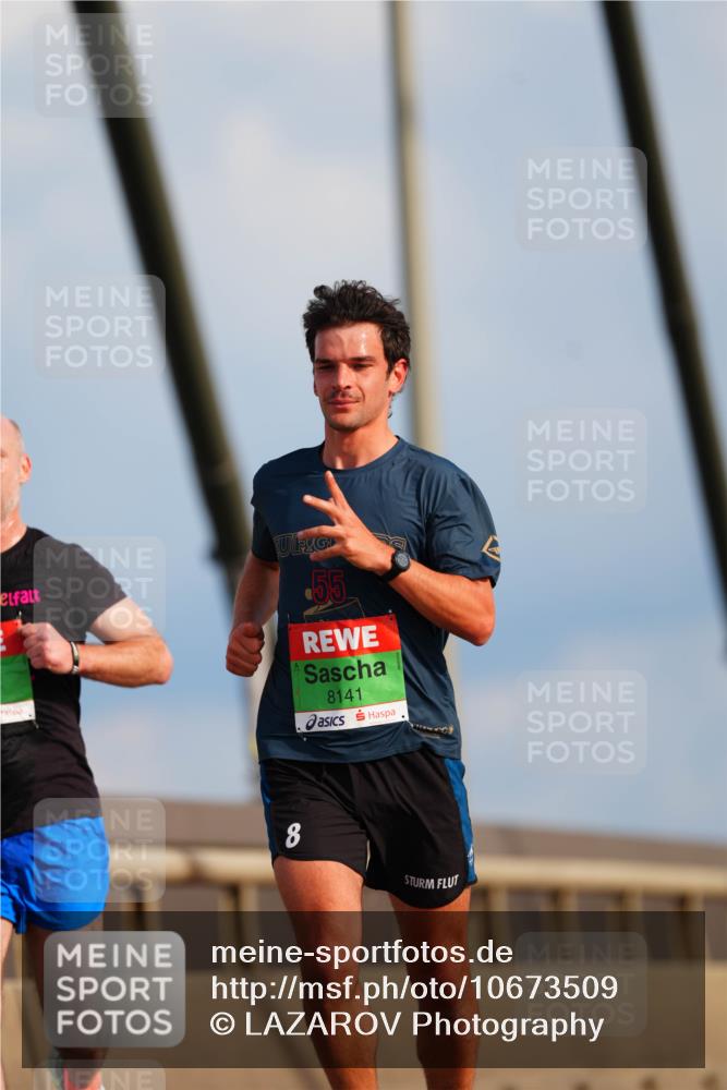 03.10.2026 - Köhlbrandbrückenlauf LAZAROV Photography http://msf.ph/oto/10673509 03.10.2026 15:24:38 Position 1 55, 8141, 8 meine-sportfotos.de