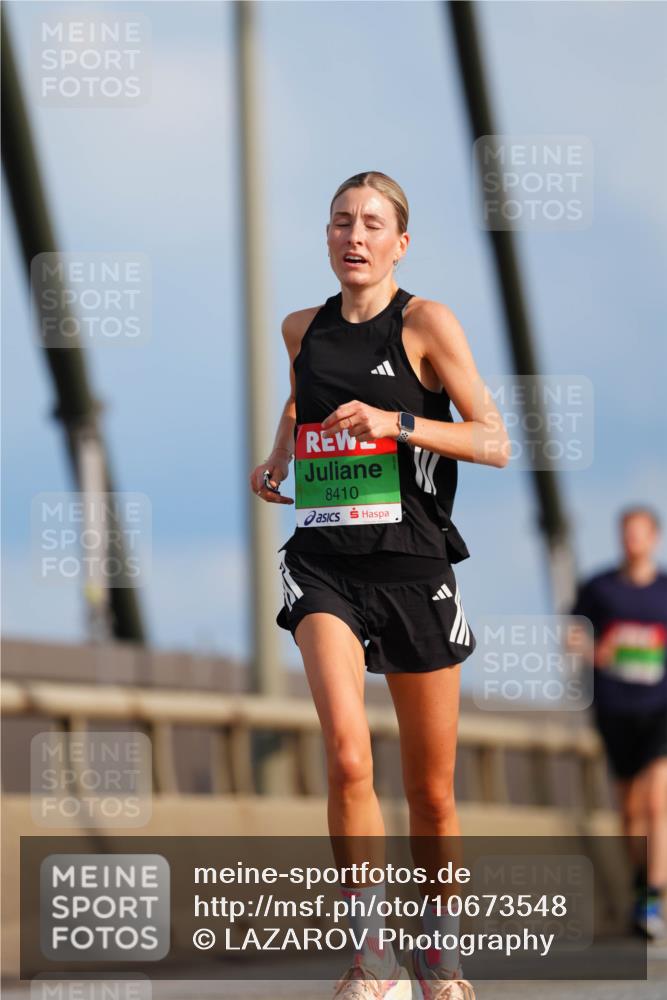 03.10.2026 - Köhlbrandbrückenlauf LAZAROV Photography http://msf.ph/oto/10673548 03.10.2026 15:24:45 Position 1 8410 meine-sportfotos.de