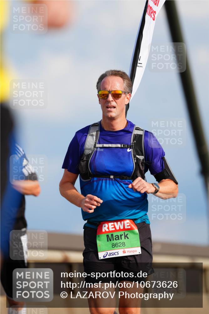 03.10.2026 - Köhlbrandbrückenlauf LAZAROV Photography http://msf.ph/oto/10673626 03.10.2026 15:24:55 Position 1 8628 meine-sportfotos.de