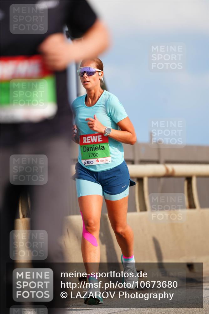 03.10.2026 - Köhlbrandbrückenlauf LAZAROV Photography http://msf.ph/oto/10673680 03.10.2026 15:25:05 Position 1 7700 meine-sportfotos.de