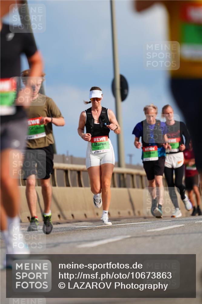 03.10.2026 - Köhlbrandbrückenlauf LAZAROV Photography http://msf.ph/oto/10673863 03.10.2026 15:25:29 Position 1 7150, 8142 meine-sportfotos.de