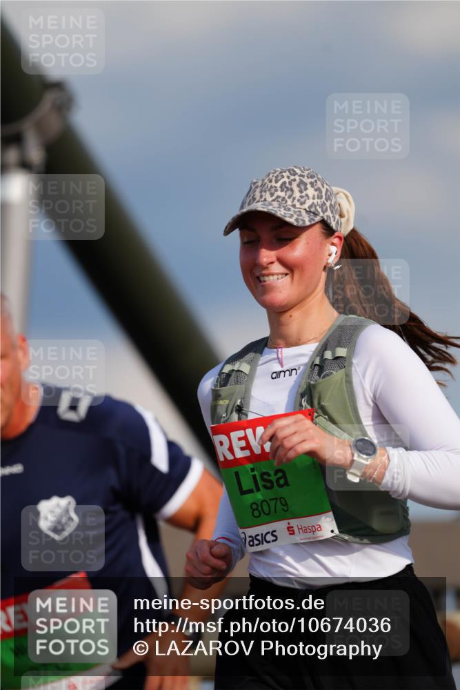 03.10.2026 - Köhlbrandbrückenlauf LAZAROV Photography http://msf.ph/oto/10674036 03.10.2026 15:25:55 Position 1 9732, 8079 meine-sportfotos.de