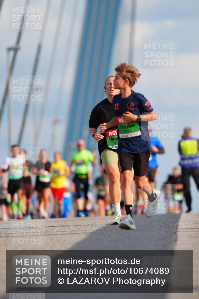03.10.2026 - Köhlbrandbrückenlauf LAZAROV Photography http://msf.ph/oto/10674089 03.10.2026 15:26:02 Position 1 81, 12, 7517 meine-sportfotos.de