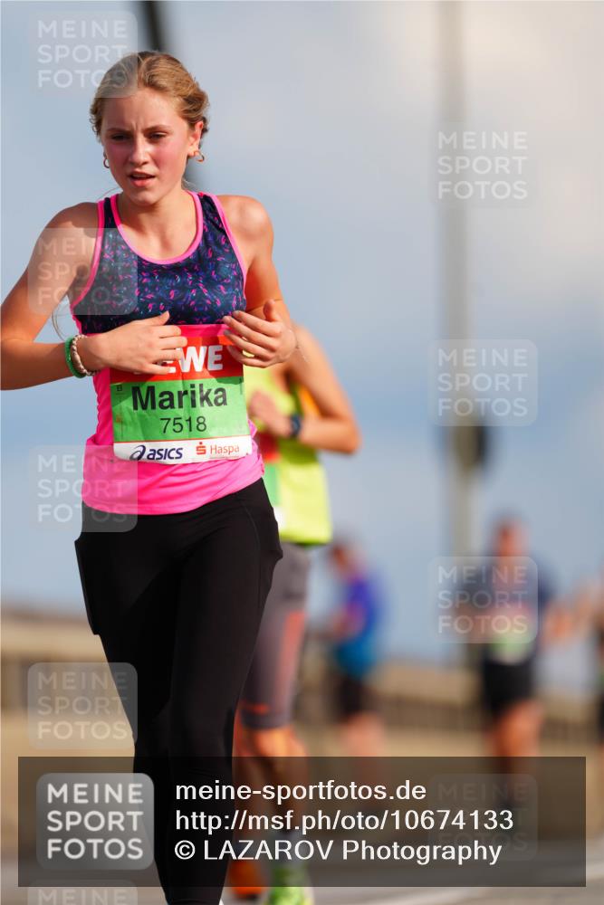 03.10.2026 - Köhlbrandbrückenlauf LAZAROV Photography http://msf.ph/oto/10674133 03.10.2026 15:26:08 Position 1 7518 meine-sportfotos.de